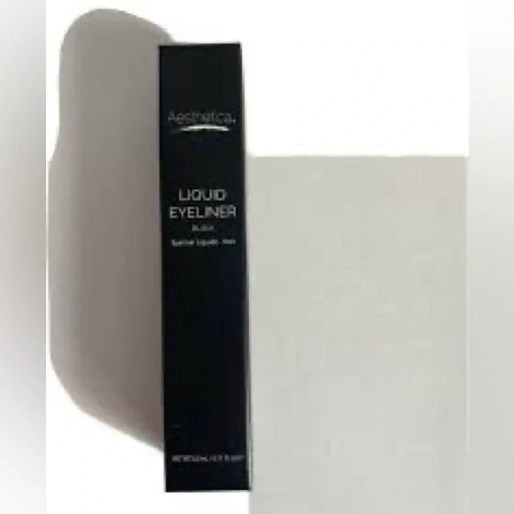 NIB Aesthetica Black Liquid Eyeliner